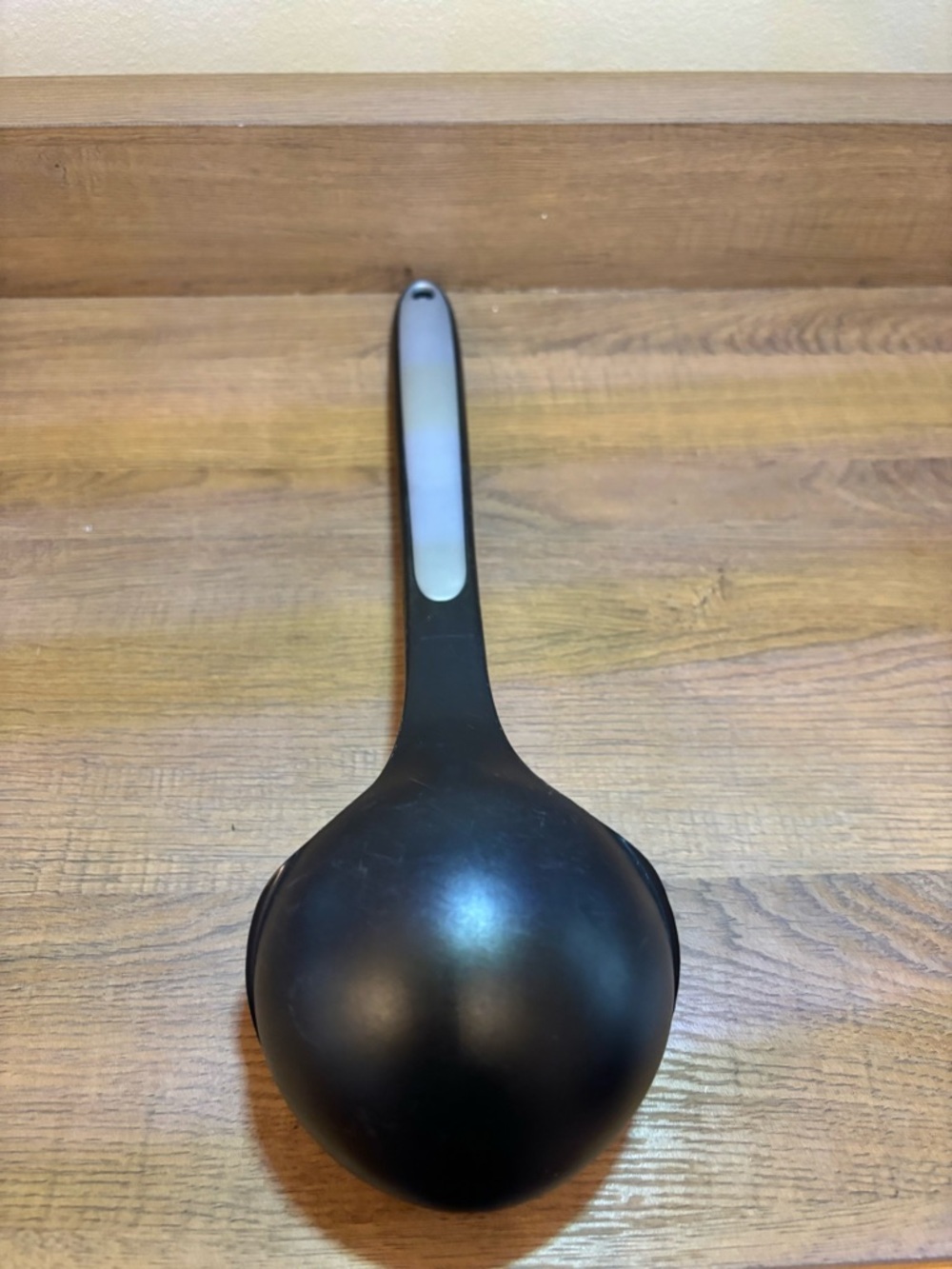 Calphalon Nylon & Silicone Long Handle Black & Grey Ladle 13” - Picture 5 of 8